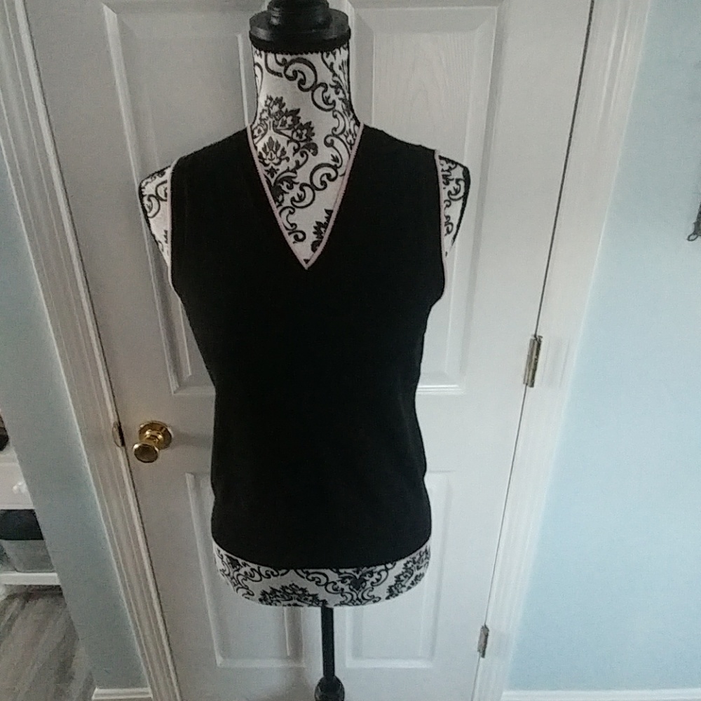Brooks Brothers wool vest as sm